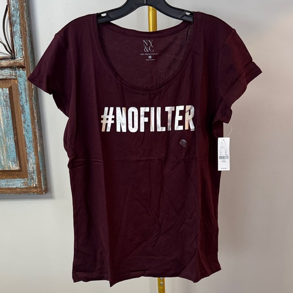 New York & Company Maroon #NOFILTER Tee NWT L - Picture 1 of 11
